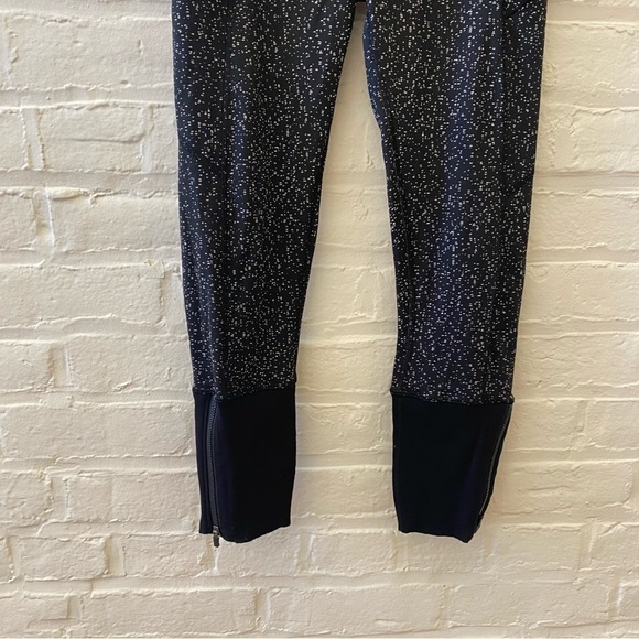 Lululemon || Rebel Runner Crop Magnetized Jacquard Black White Luxtreme 6 - Picture 4 of 13